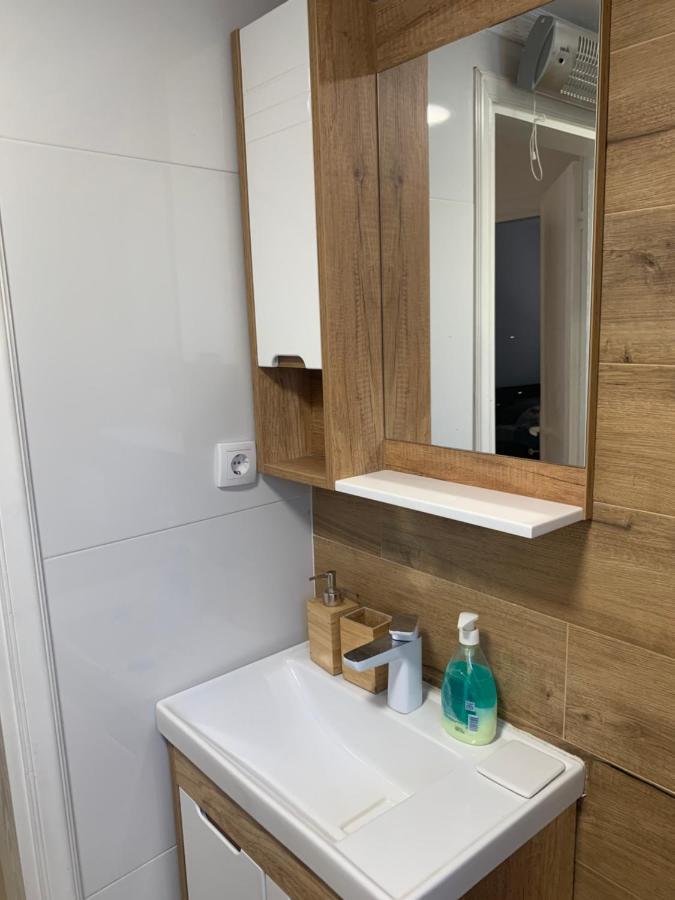 Mika'S Poolhouse Villa Beograd Ngoại thất bức ảnh